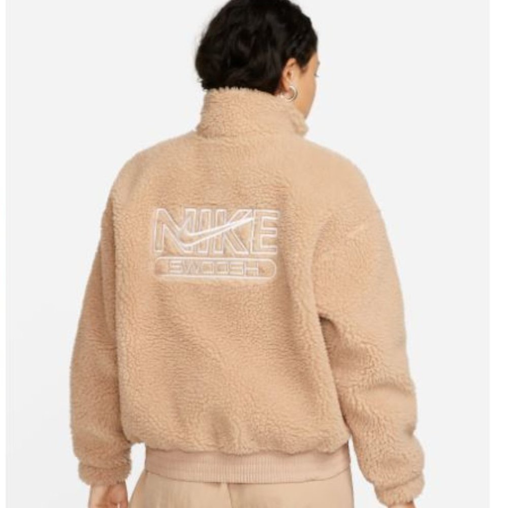 Nike Swoosh Plush Jacket